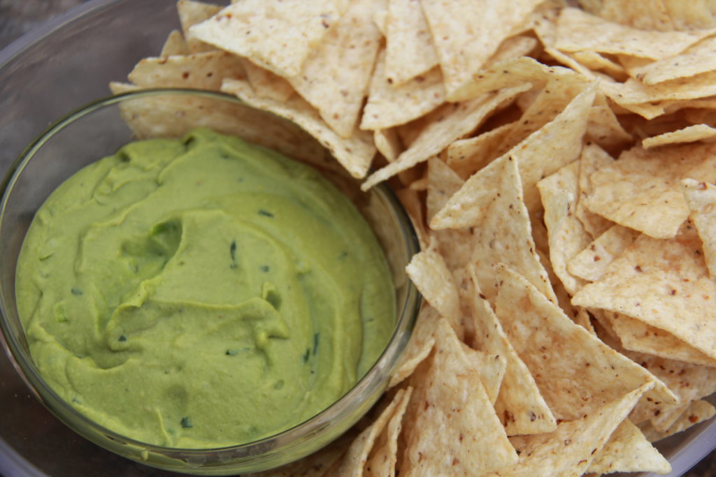 Bush Family Avocado Dip | THE AMERICAN MOMS